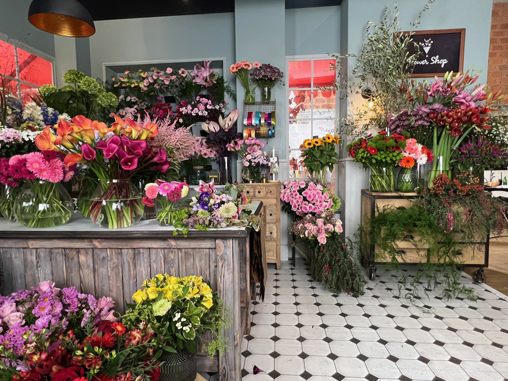 CalFlower Studio set of flower shop