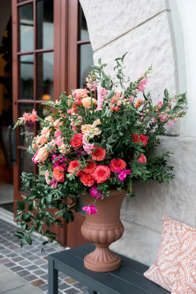 accent floral arrangement at engage25 event